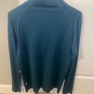 LULU Lemon 1/4 zip.